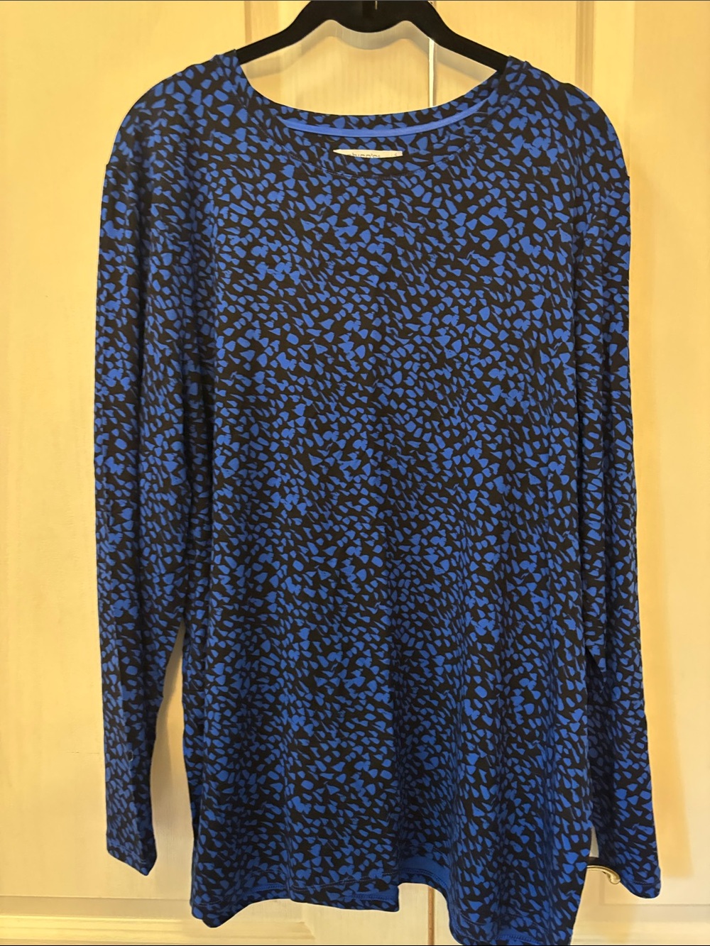 Chico's Touch of Cool Royal Blue and Black Long Sleeve Patterned Layering Tee